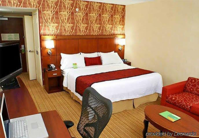 Courtyard By Marriott Silver Spring Downtown Zewnętrze zdjęcie